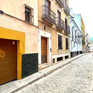 https://fantstico-apartamento-en-el-corazn-de-sevilla.es-andalucia.com